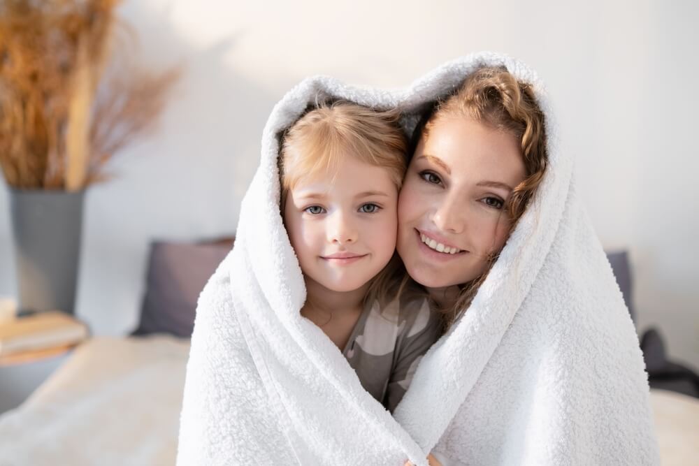 Towel folding in heart 10 simple steps Read here!